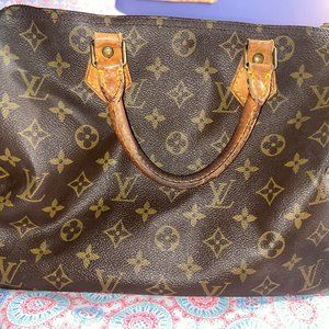 REAL LOUIS VUITTON SPEEDY BAG - Used Good Condition